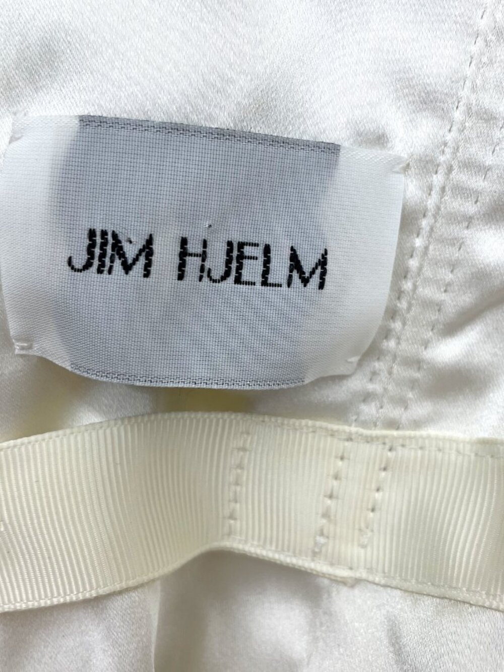 Jim Hjelm Satin Bubble Hem Couture Wedding Gown - Picture 6 of 13